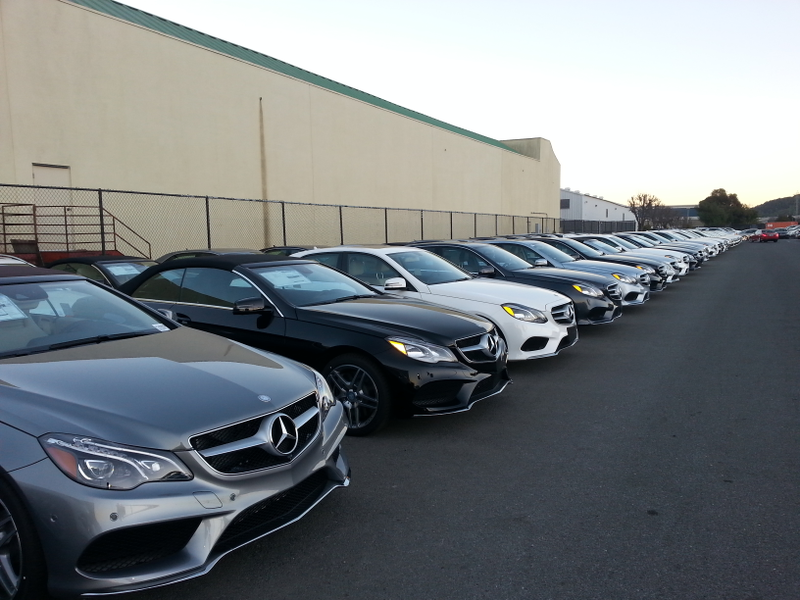 Illustration for article titled First Post - Mercedes Benz Dealership